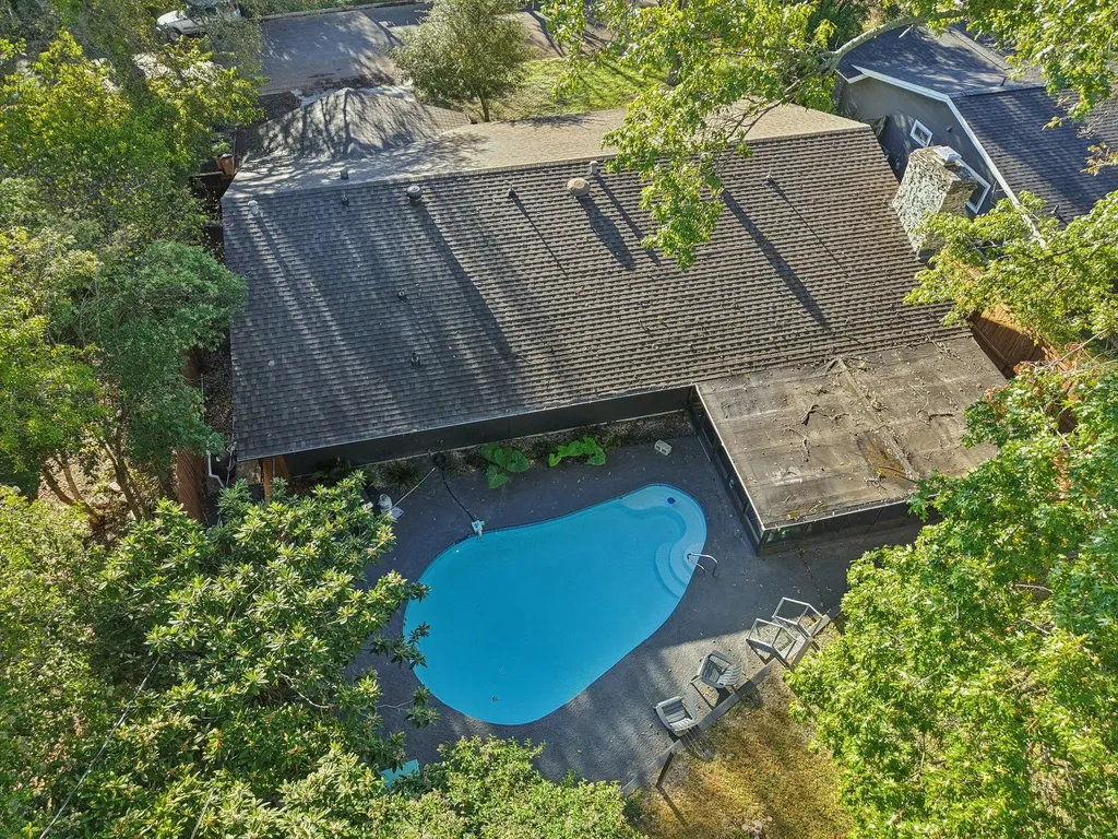 6822 Willamette Drive Austin TX 78723