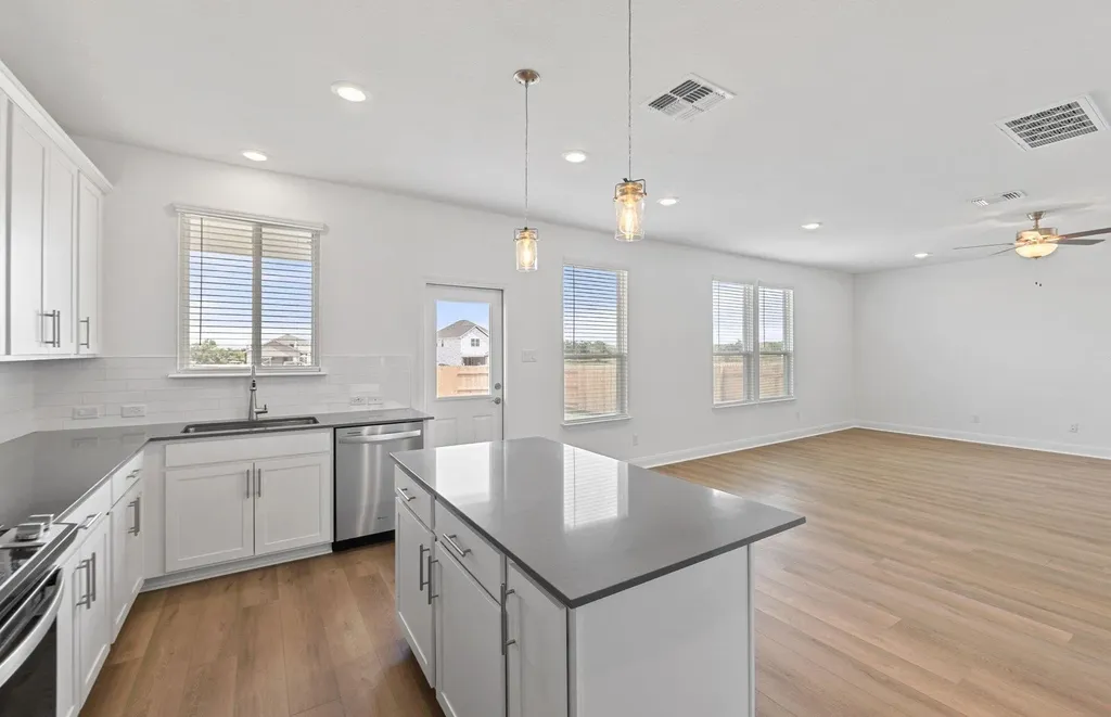 220 Daniels Dusty Trail Georgetown TX 78626