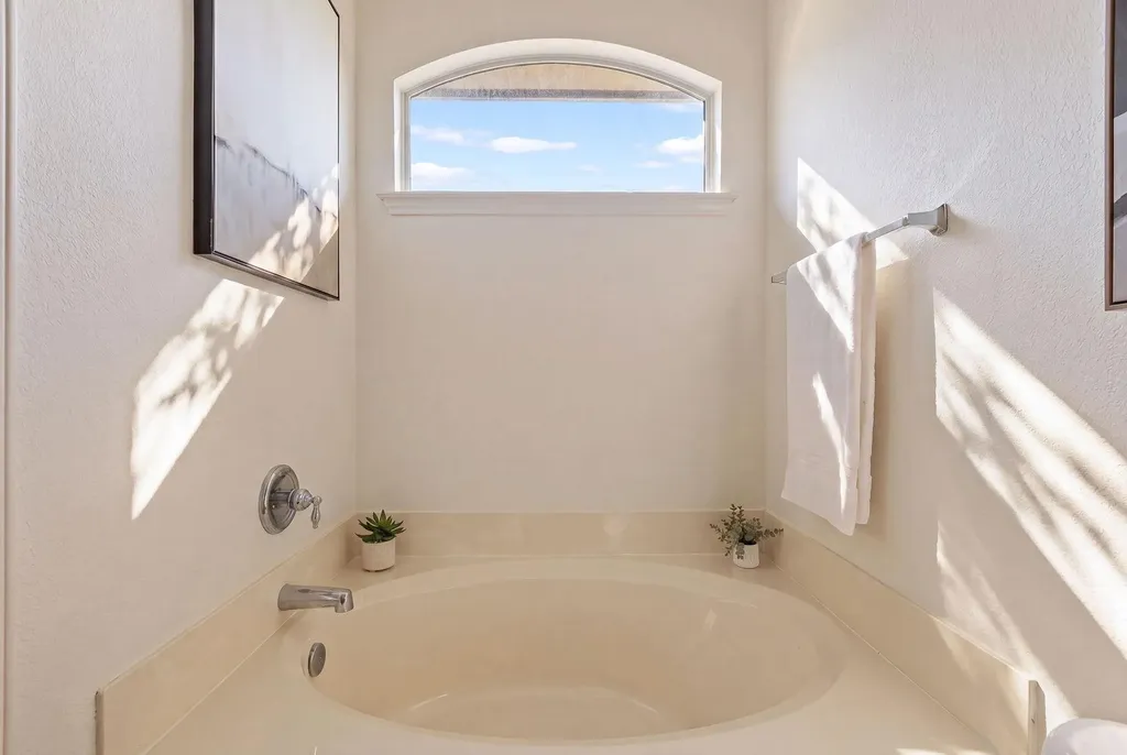 1280 Arbor Knot Drive Kyle TX 78640