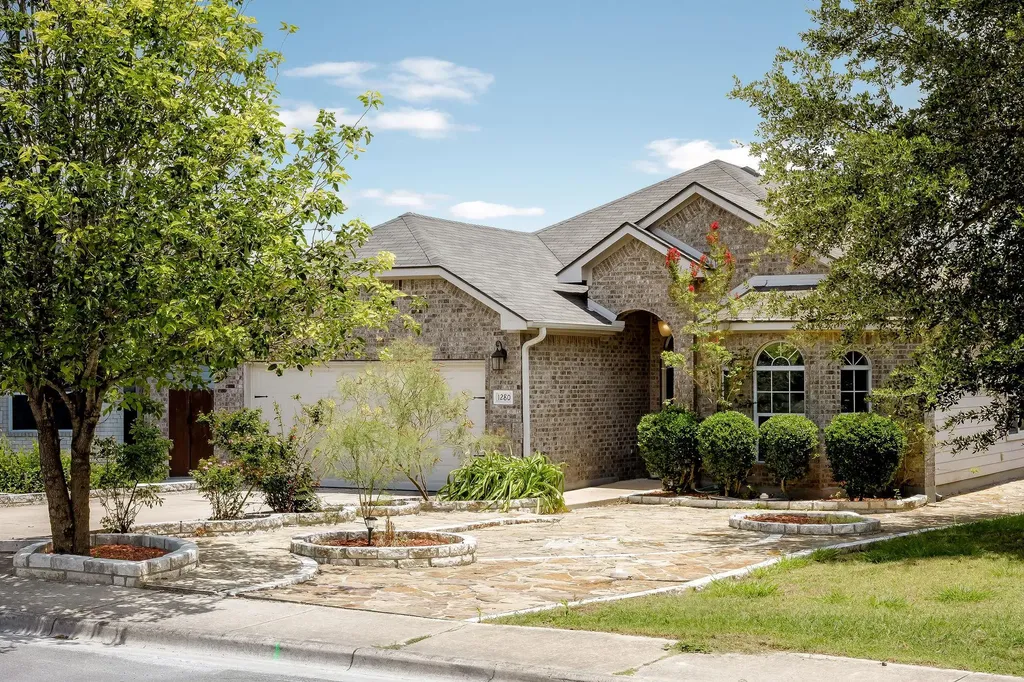 1280 Arbor Knot Drive Kyle TX 78640