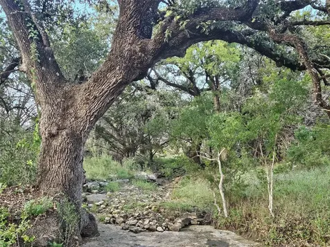 9939 County Road 404 Spicewood TX 78669