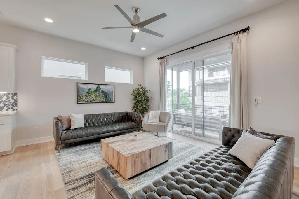 5002 E Pecan Springs Road Austin TX 78723