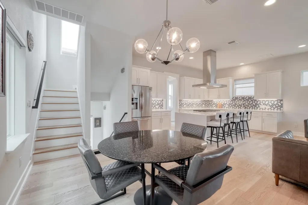 5002 E Pecan Springs Road Austin TX 78723