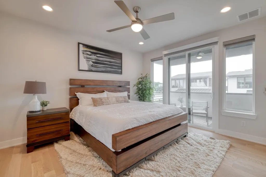 5002 E Pecan Springs Road Austin TX 78723