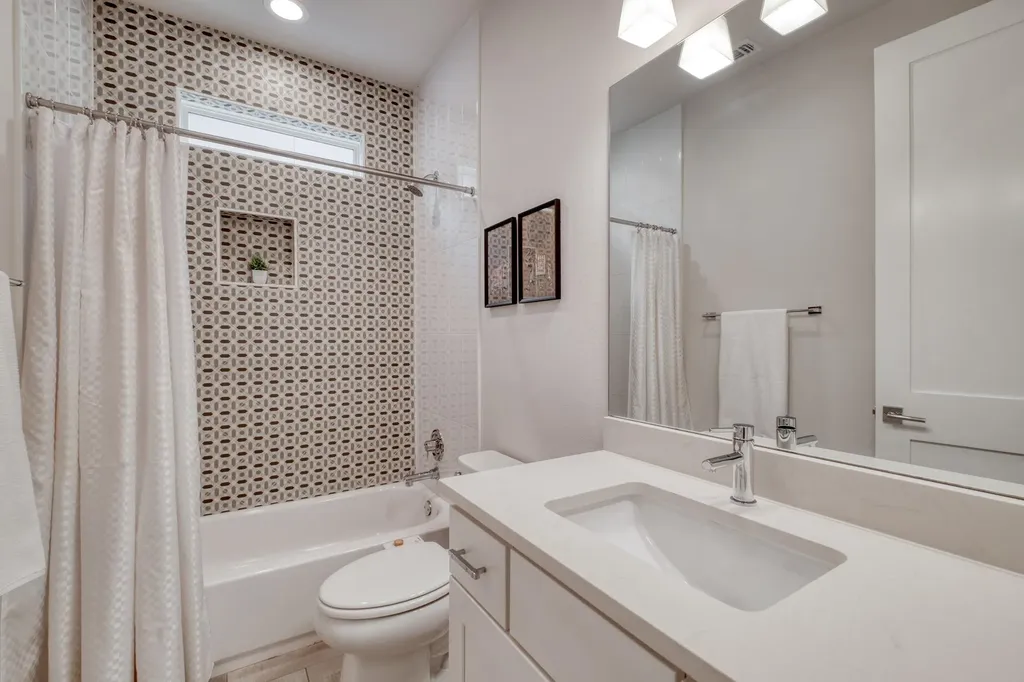 5002 E Pecan Springs Road Austin TX 78723