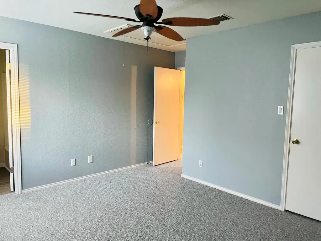 1506 Hollow Tree Boulevard Round Rock TX 78681