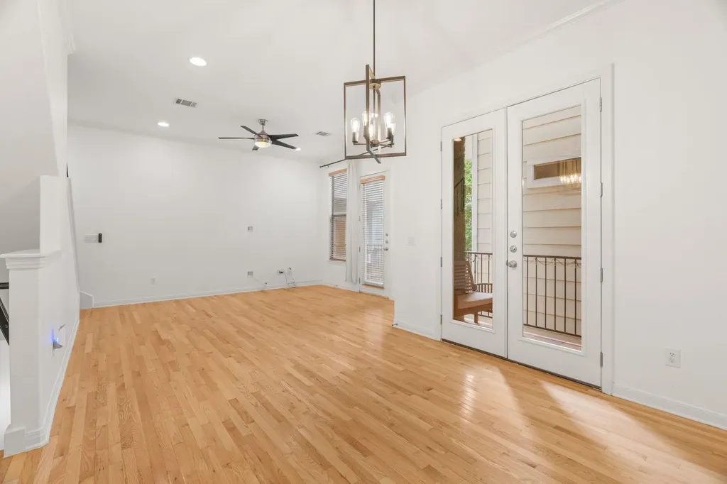 1115 Kinney Avenue Austin TX 78704