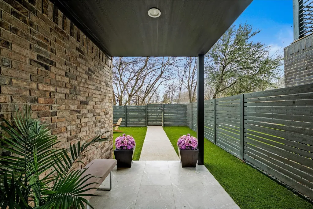5002 Pecan Springs Road Austin TX 78723