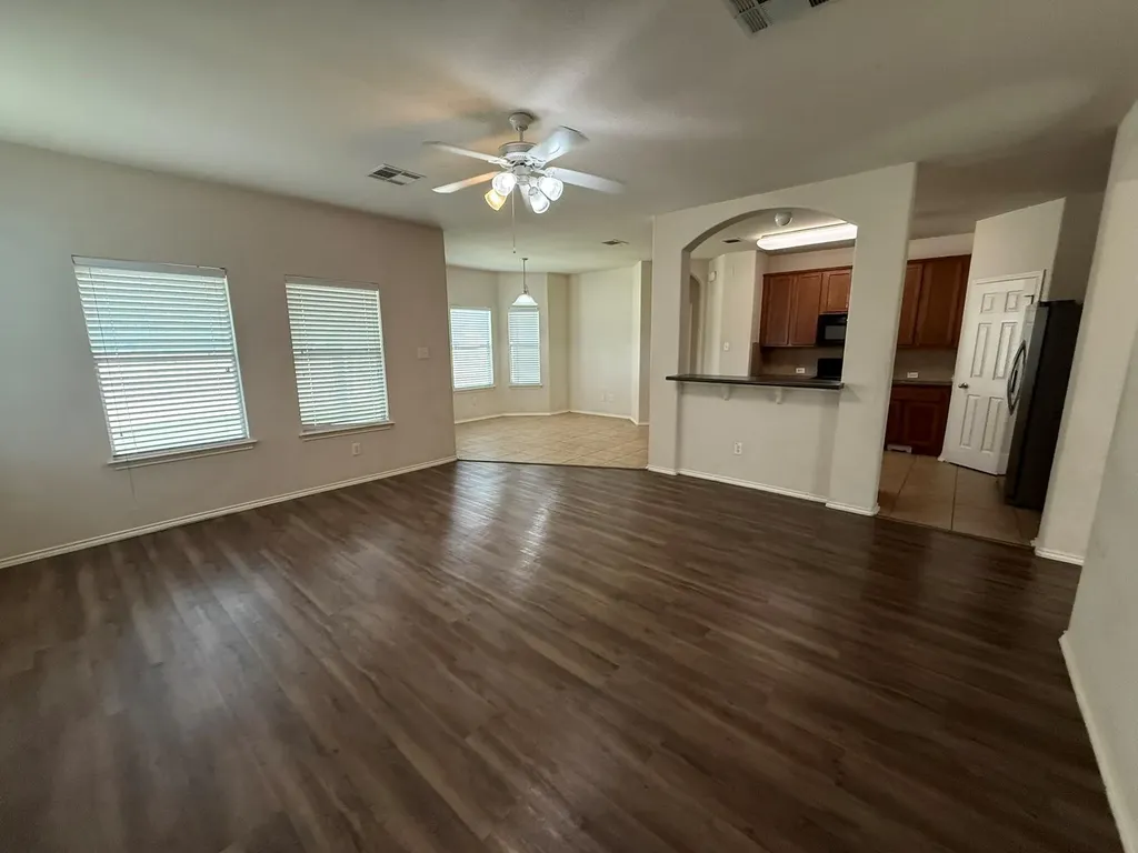 1514 Kothman Drive Hutto TX 78634