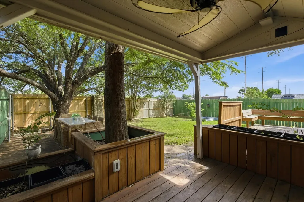 112 Prairie Springs Loop Georgetown TX 78626