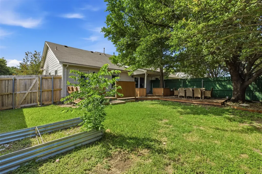 112 Prairie Springs Loop Georgetown TX 78626
