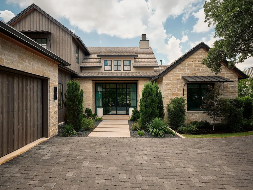 4320 Amarra Drive Austin TX 78735