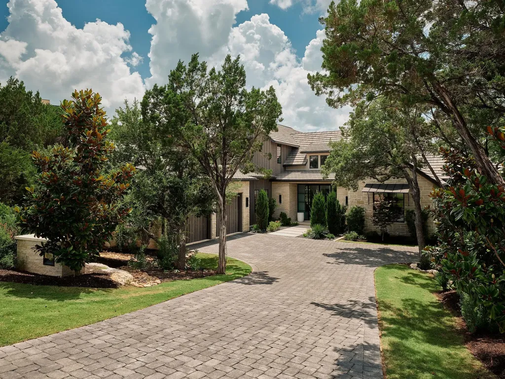 4320 Amarra Drive Austin TX 78735