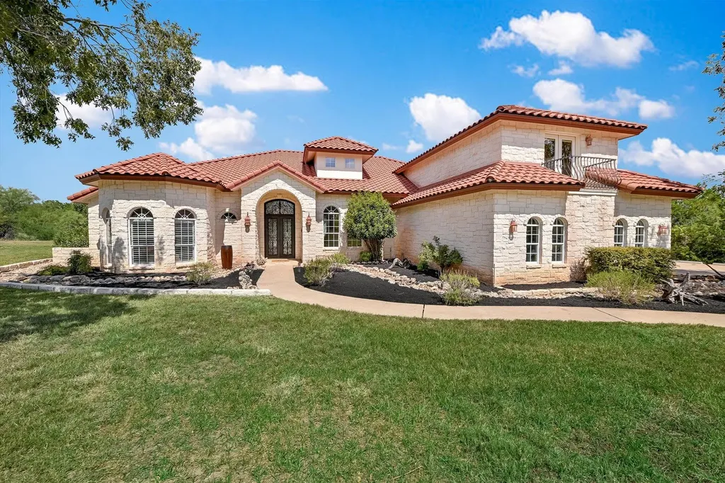 1001 Wesley Ridge Drive Spicewood TX 78669