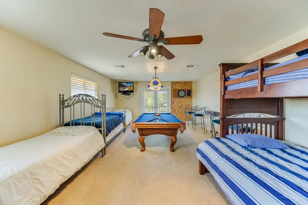1001 Wesley Ridge Drive Spicewood TX 78669