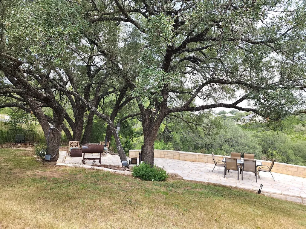 1001 Wesley Ridge Drive Spicewood TX 78669