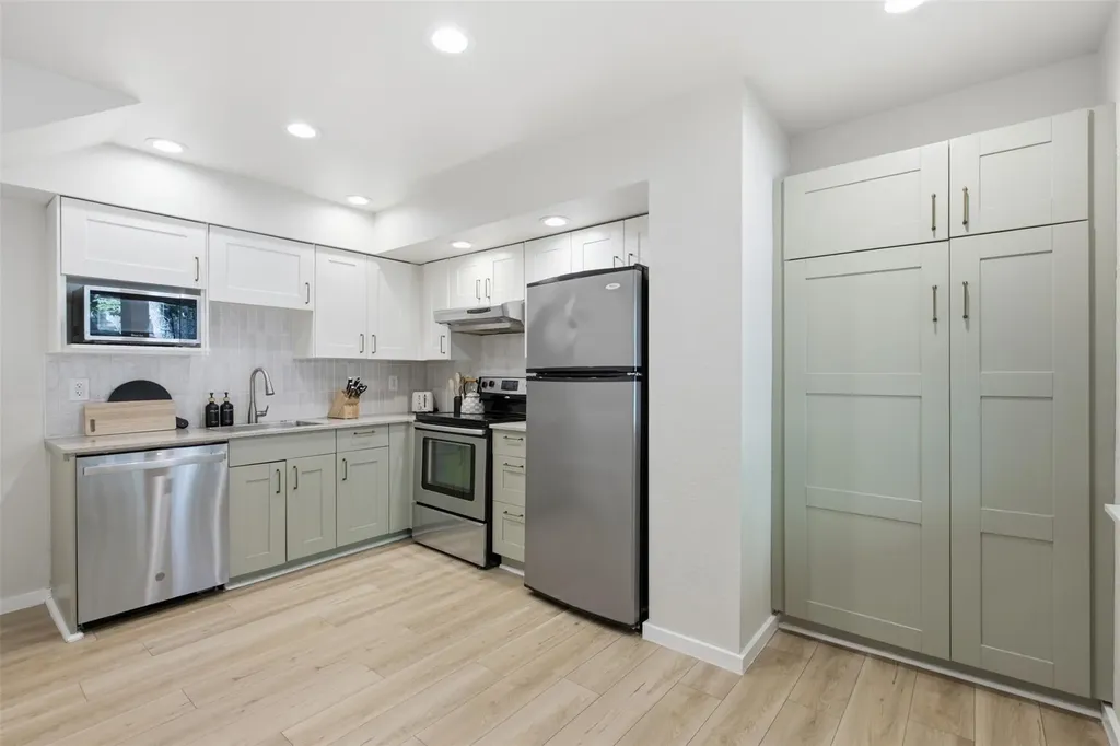 2316 Bahama Road Austin TX 78733