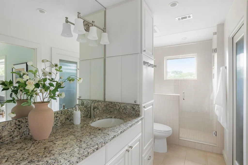 2615 Deerfoot Trail Austin TX 78704