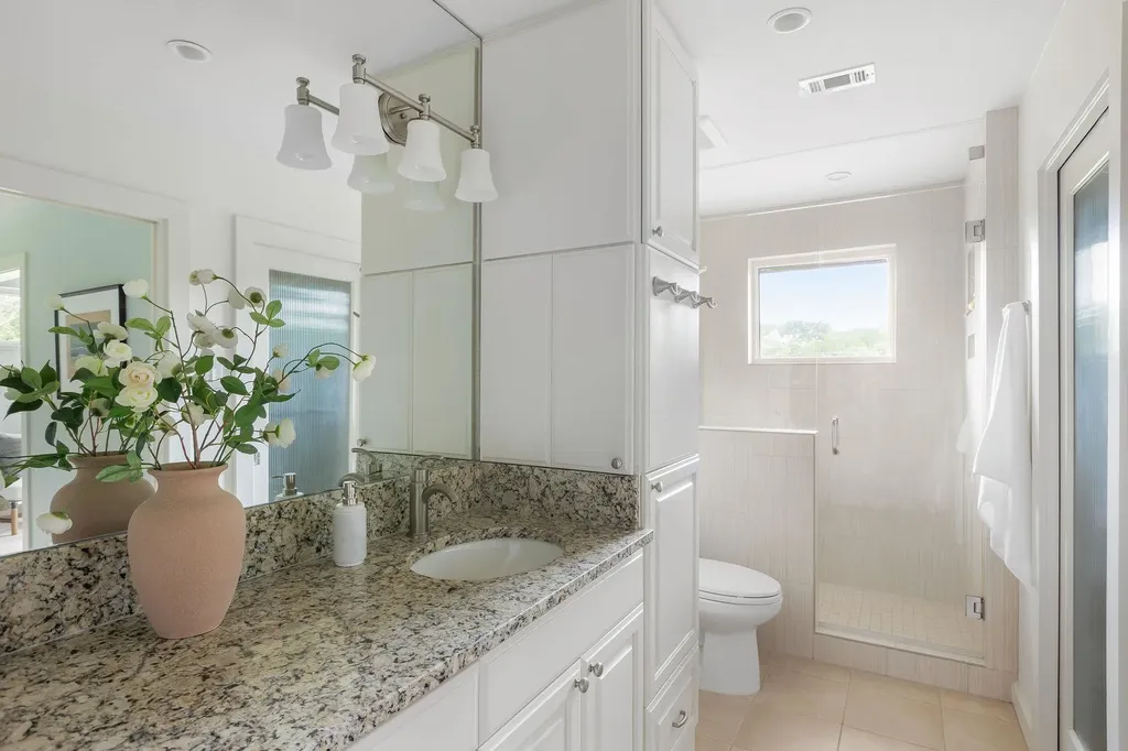2615 Deerfoot Trail Austin TX 78704