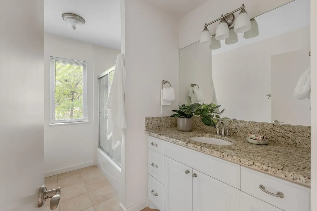 2615 Deerfoot Trail Austin TX 78704
