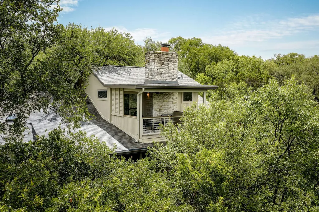 2615 Deerfoot Trail Austin TX 78704