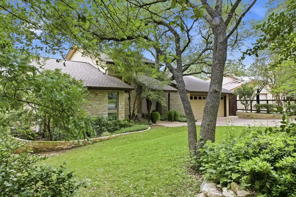 2615 Deerfoot Trail Austin TX 78704