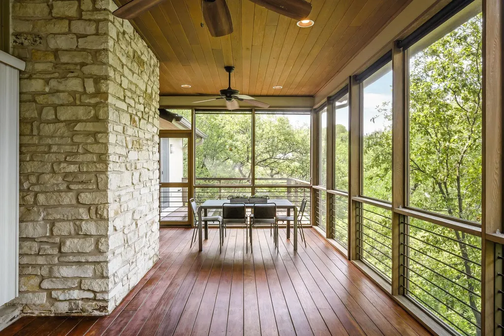 2615 Deerfoot Trail Austin TX 78704