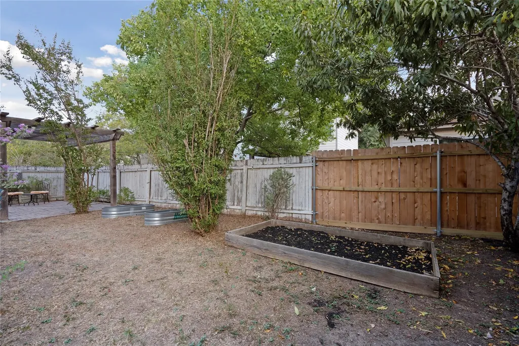 8609 Claude Court Austin TX 78747