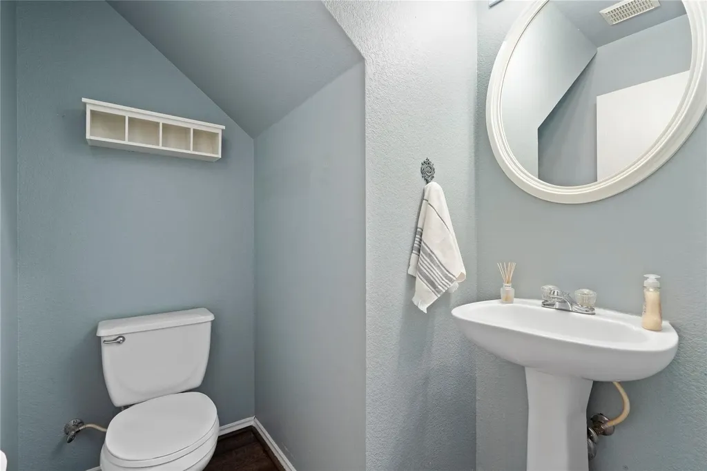 8609 Claude Court Austin TX 78747