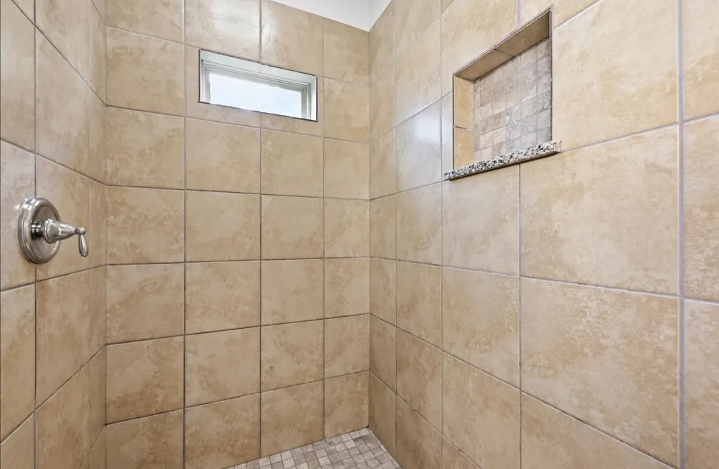 3306 Thomas Kincheon Street Austin TX 78745