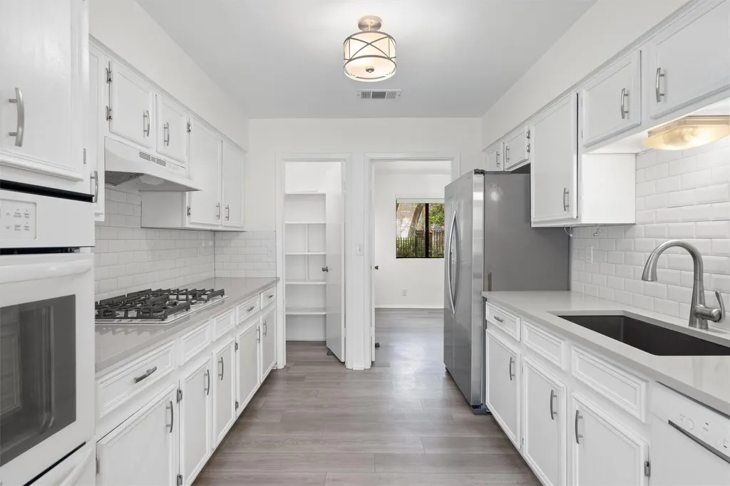 3602 Serena Woods Court Austin TX 78759