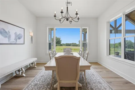 2165 County Road 250 Road Weimar TX 78962