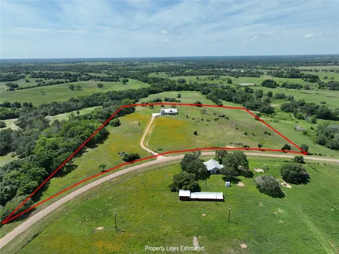 2165 County Road 250 Road Weimar TX 78962