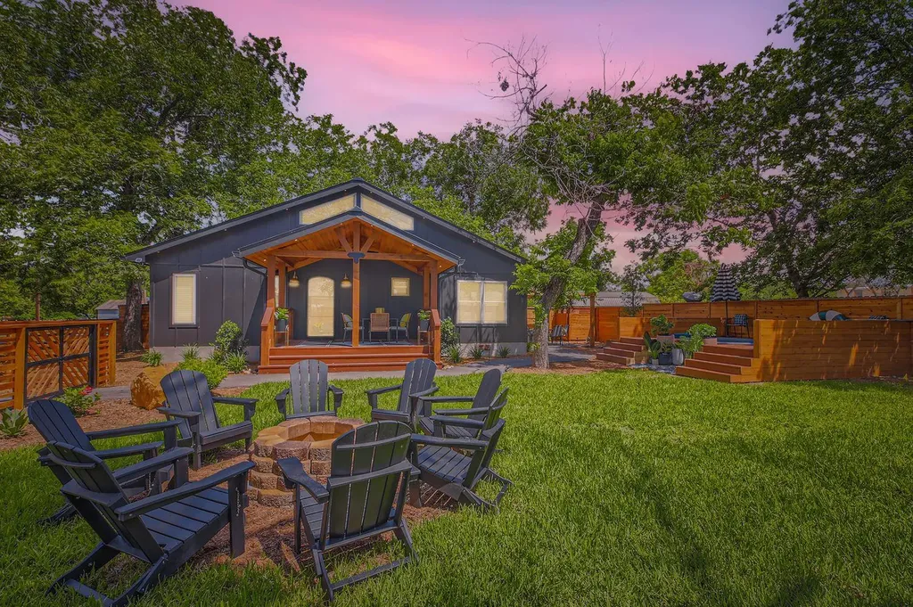 852 N Houston Avenue New Braunfels TX 78130