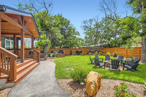 852 N Houston Avenue New Braunfels TX 78130