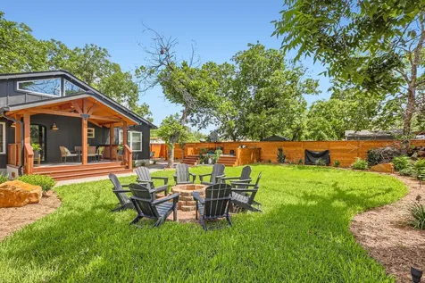 852 N Houston Avenue New Braunfels TX 78130