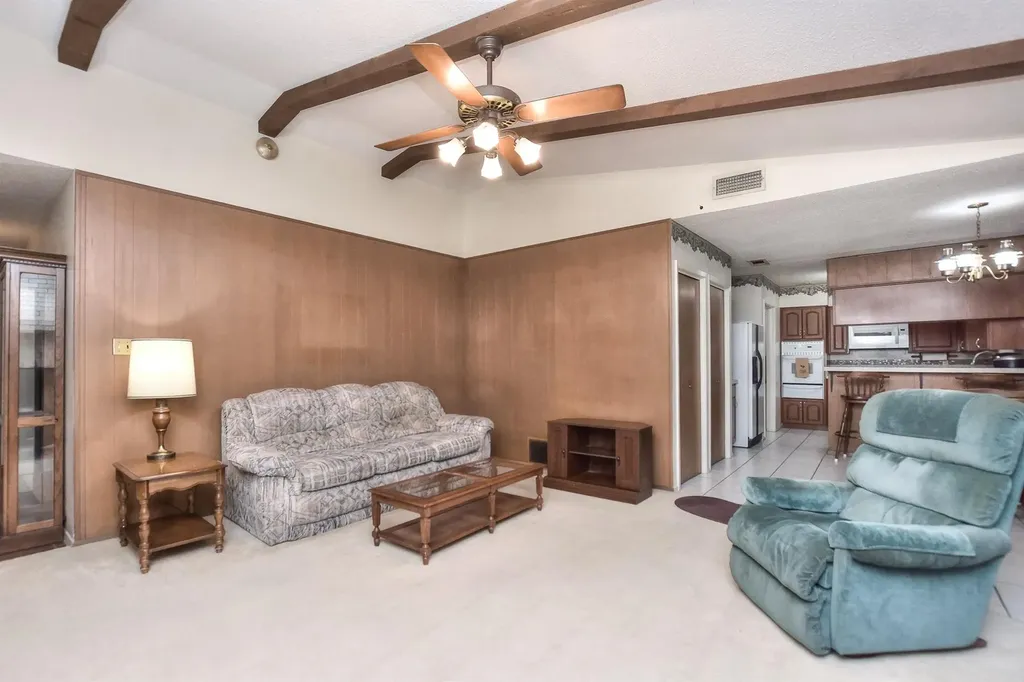 2200 Kenbridge Drive Austin TX 78757