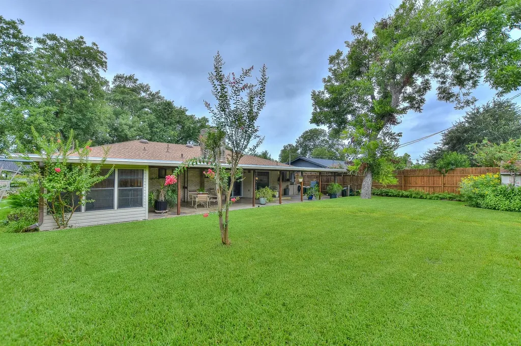 2200 Kenbridge Drive Austin TX 78757