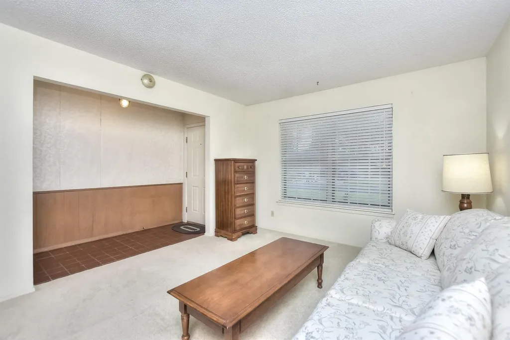 2200 Kenbridge Drive Austin TX 78757