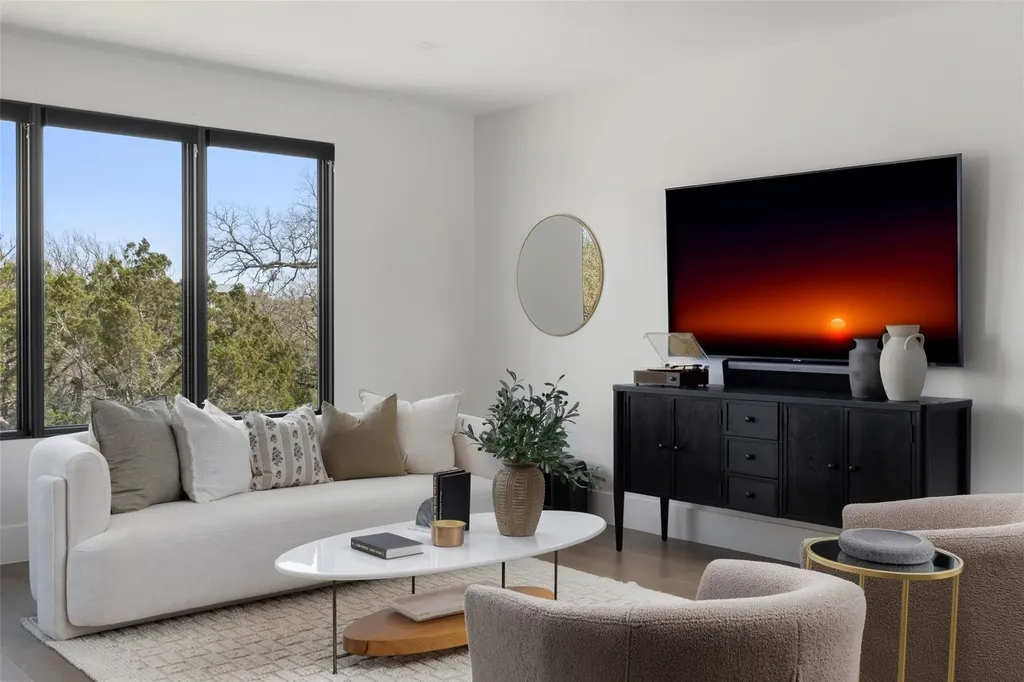 6037 W Verandero Court Austin TX 78738