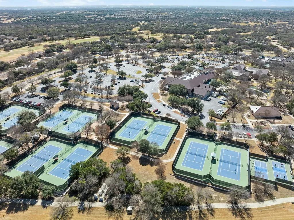 125 Crystal Springs Drive Georgetown TX 78633