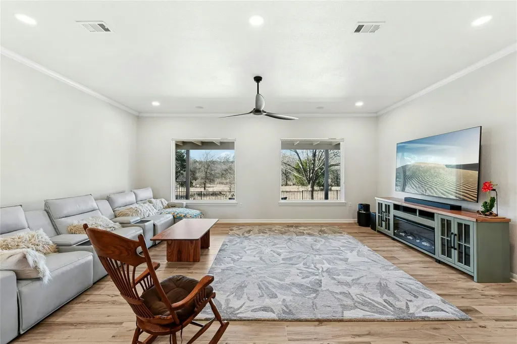 125 Crystal Springs Drive Georgetown TX 78633