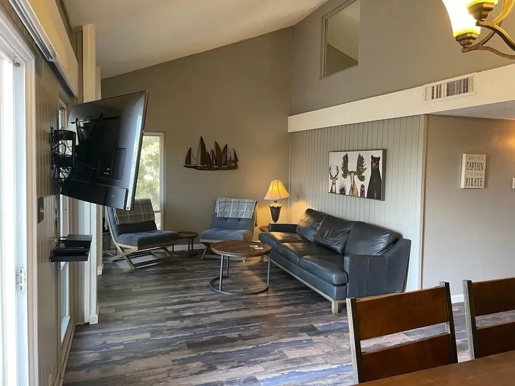 329 S Venture Boulevard S Point Venture TX 78645