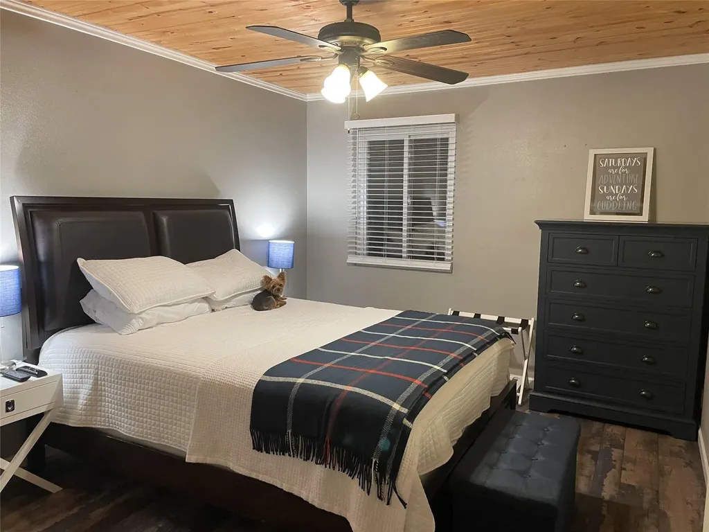 329 S Venture Boulevard S Point Venture TX 78645