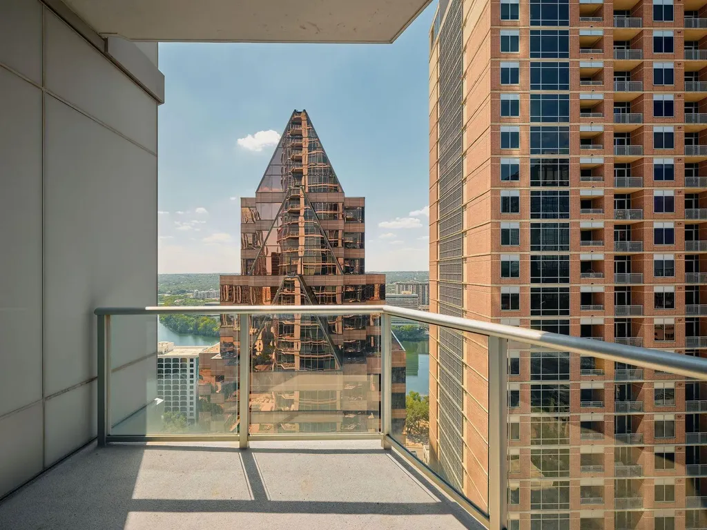 200 Congress Avenue Austin TX 78701