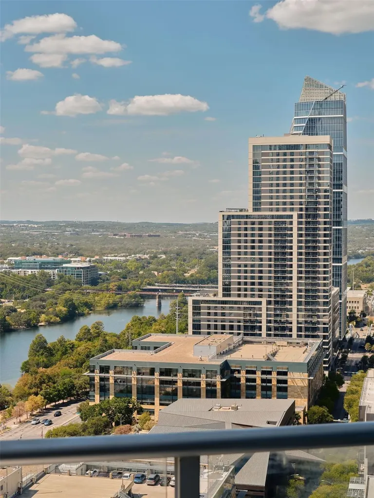 200 Congress Avenue Austin TX 78701