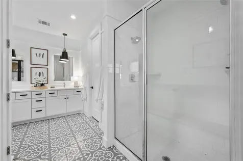 211 Honey Creek Court Austin TX 78738