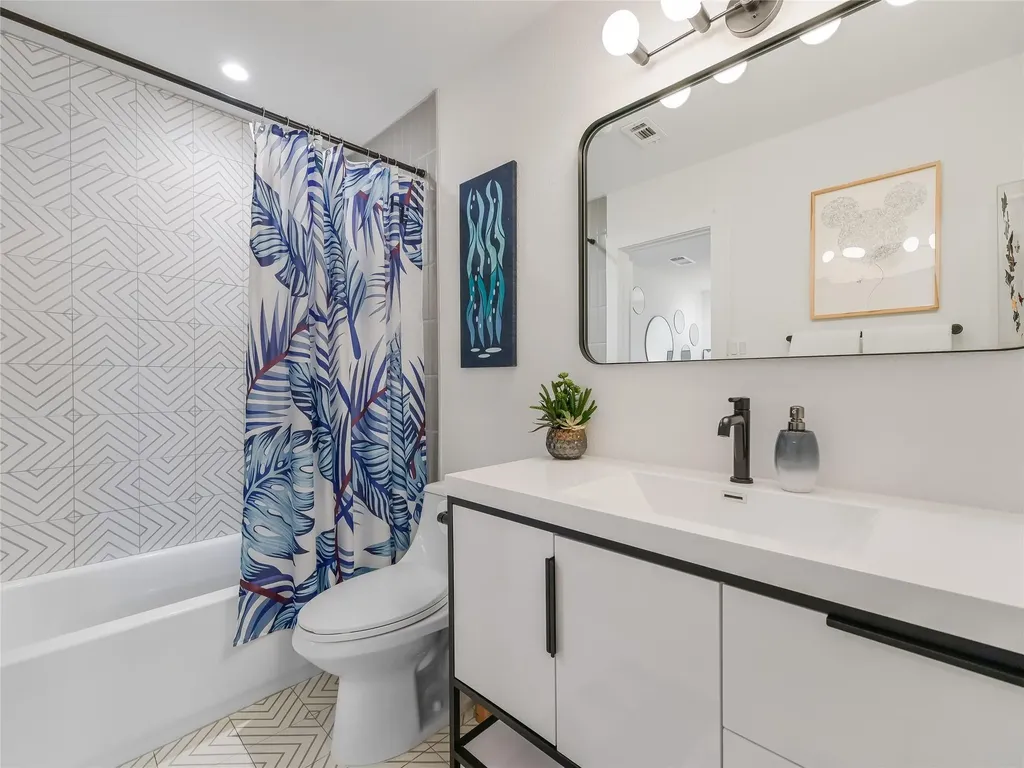 1219 Hollow Creek Drive Austin TX 78704