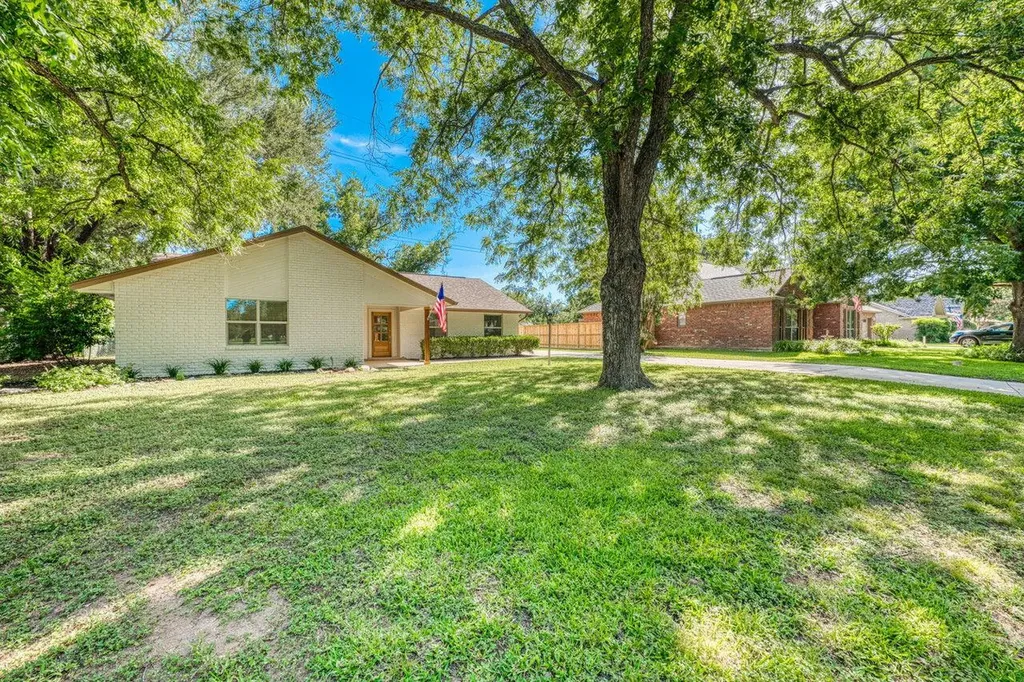319 Columbine Street Marble Falls TX 78654