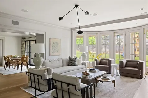2308 Bridle Path Austin TX 78703